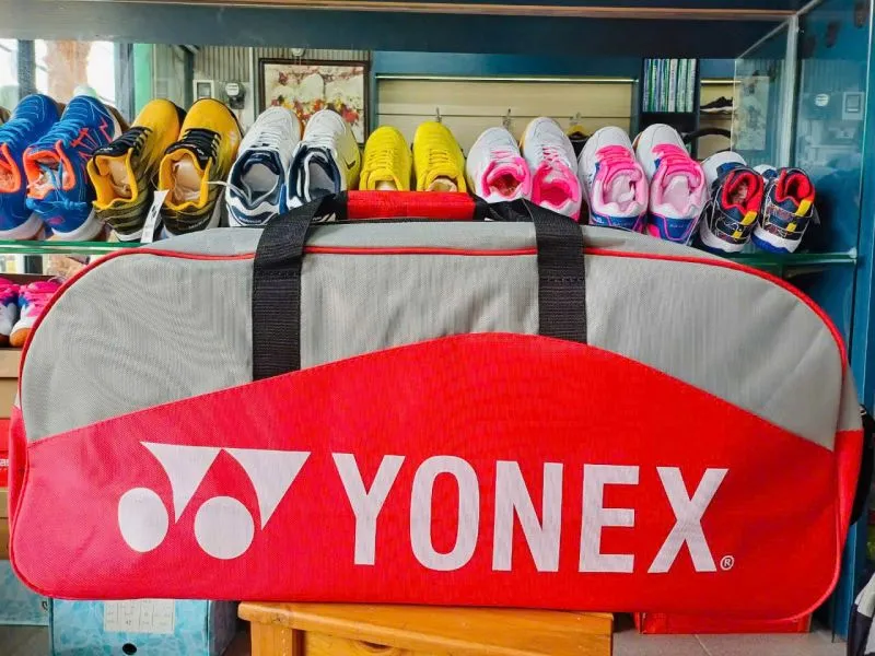 TÚI VUÔNG YONEX ĐỎ 0