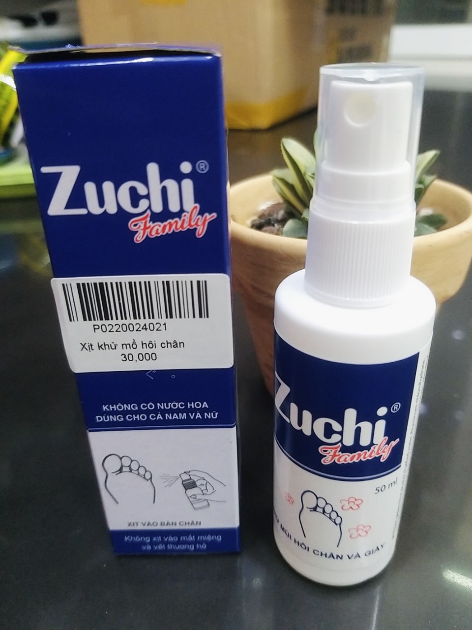 Xịt Khử Mồ Hôi Chân và Giày.Family 50ml